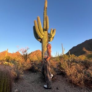 Meet your Posher, Laurel